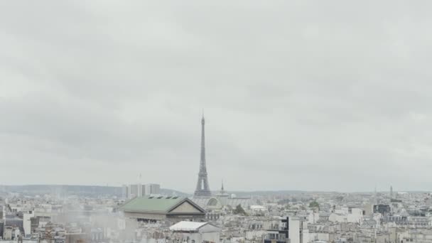 Ένας Δημοφιλής Τουριστικός Προορισμός Παρίσι Γαλλία 2022 Δράση Φθινόπωρο Τοπίο — Αρχείο Βίντεο