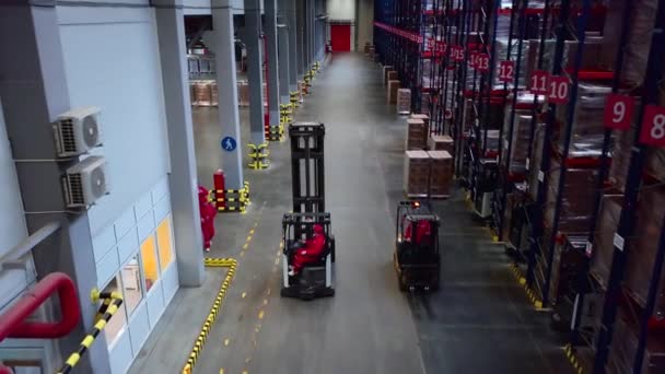 Serbia Belgrade 2022 Moving Machines Assembling Goods Creative Huge Room — Stock Video