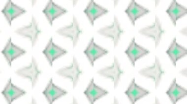 Parlayan renklerle mozaik kaleydoskopik desen. Hareket. Geometrik şekilli mozaik desenlerin parlak renkli parlamaları. Geometrik yinelenen şekilli psikedelik desen. Parlayan ışıklar uyarılıyor