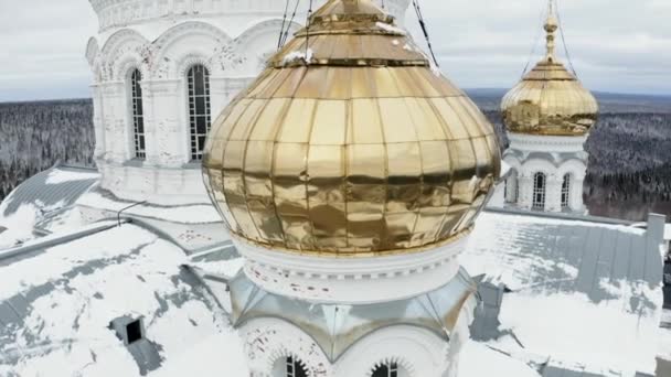Fasáda Pravoslavného Kostela Zlatými Kopulemi Klip Koncept Náboženství Architektury — Stock video