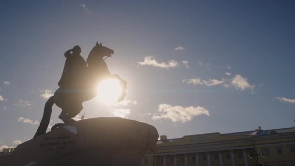 Aziz Petersburg Bronz Süvari Büyük Peter Anıtı Başla Güneşin Önündeki — Stok video