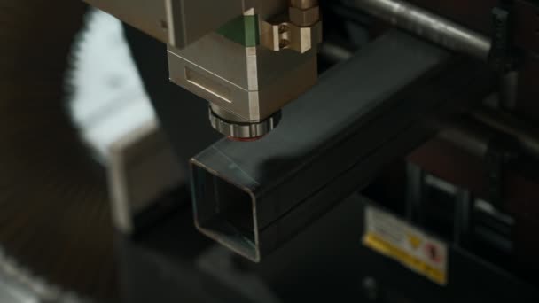 Machine Pour Découpe Laser Métal Fait Découpe Détail Métallique Créatif — Video