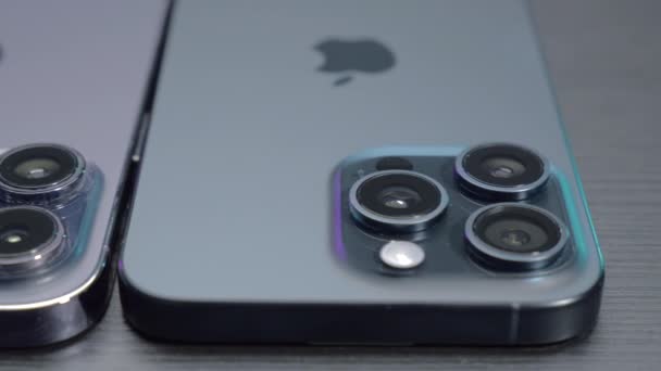 Велика Британія Лондон Вересня 2023 Порівняння Дизайну Камери Iphone Pro — стокове відео