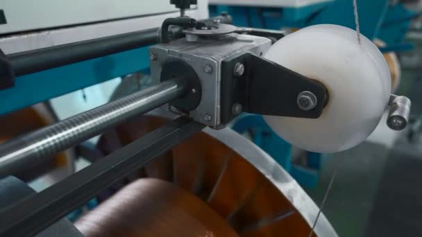 Máquina Industrial Para Enrollar Alambre Cobre Bobinas Creativo Producción Automatizada — Vídeo de stock