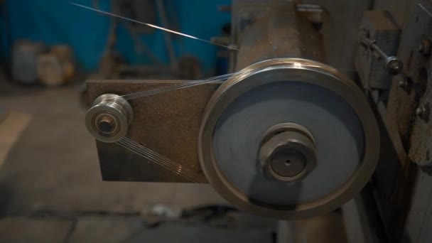 Máquina Rotativa Industrial Com Fio Criativa Bobinas Rotativas Enrolamento Fio — Vídeo de Stock