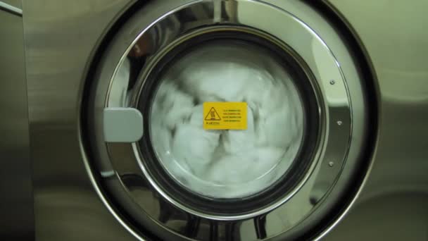 Waschmaschine Aus Nächster Nähe Szene Industrielle Waschmaschine Funktioniert Nahaufnahme Von — Stockvideo
