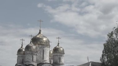 Ortodoks Kilisesi kubbe. Beyaz chuch yaz, yatay. Katedral Mesih'in Savior Hd