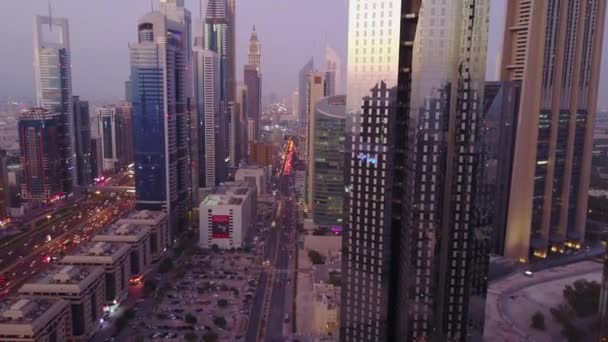 Flygfoto Från Dubai Futuristisk Flygbild Bostadshypoteser Dubai Marina Promenad Dubais — Stockvideo