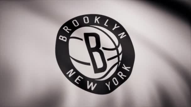 篮球队布鲁克林网队的旗帜在透明的背景下飘扬 特写挥动的旗帜与布鲁克林网篮球俱乐部的标志 无缝回圈 编辑动画 — 图库视频影像