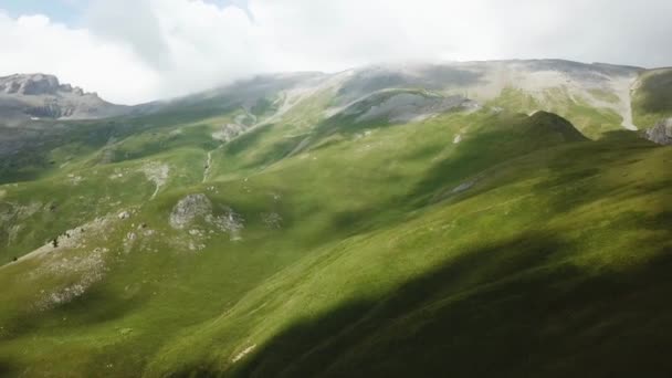 Aerial View Flight Green Grassy Rocky Hills Flying High Mountains — Stock Video