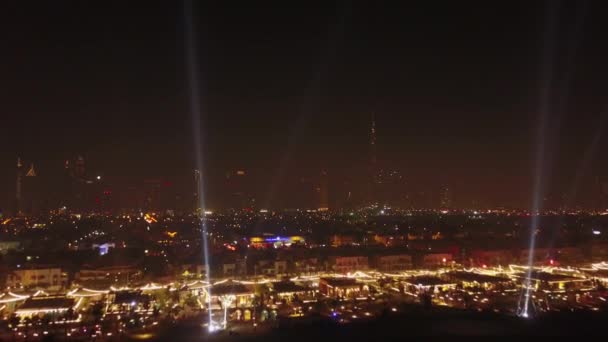 Dubai Förenade Arabemiraten Skönheten Dubai Marina Reflektioner Vatten Antenn Utsikt — Stockvideo