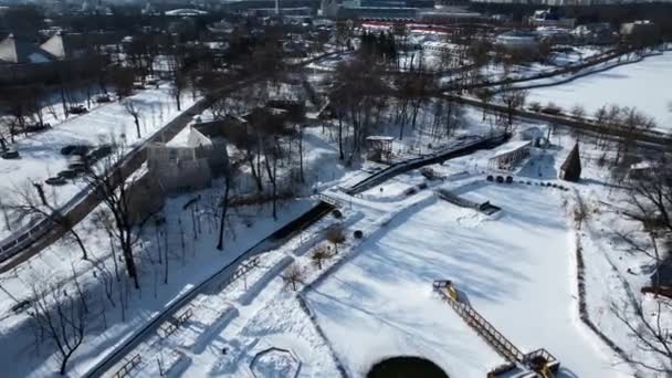 Top Kilátás Ház Város Külvárosában Télen Kreatív Gyönyörű Város Magánházakkal — Stock videók
