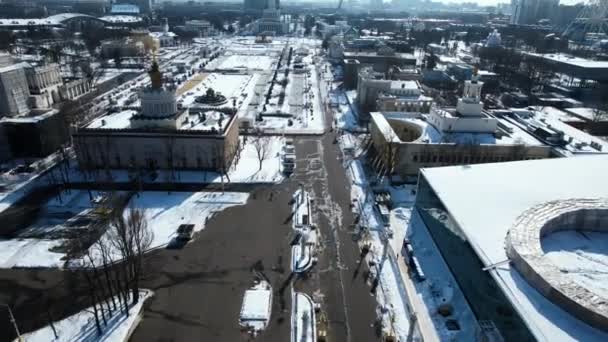Blick Von Oben Auf Das Historische Stadtzentrum Mit Plätzen Und — Stockvideo