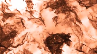 Bulutlar arasında renkli bir yolculuk. Hareket. Sonsuz galaksinin içinde uçuyor