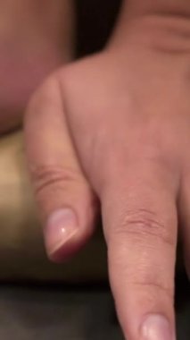 Kili ustalıkla şekillendirme, sanatsal çömlek tekniklerini ve yaratıcılığı gözler önüne serme konusunda detaylı bir araştırma. Menkul Kıymetler