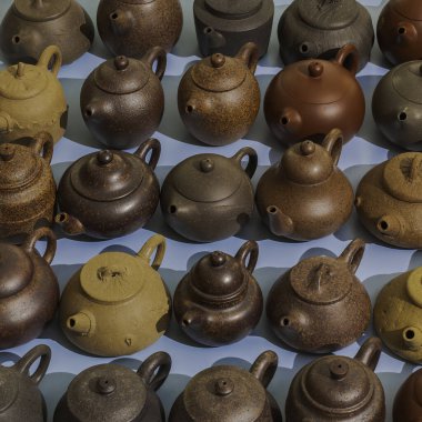 Görsel olarak çekici ve çeşitli geleneksel çaydanlıkların çok güzel bir şekilde bir araya getirilmiş hali.