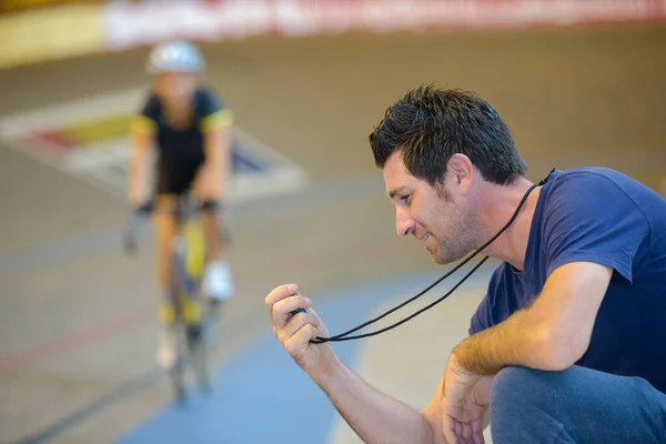 Portrait Cycliste Chronométreur Entraîneur — Photo