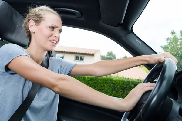 Angry Business Woman Honking Car Traffic — Stock Photo, Image