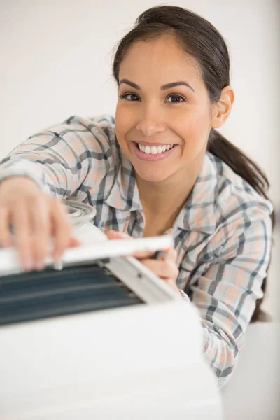 Happy Young Woman Checking Cleaning Air Conditioning — Stock Photo, Image