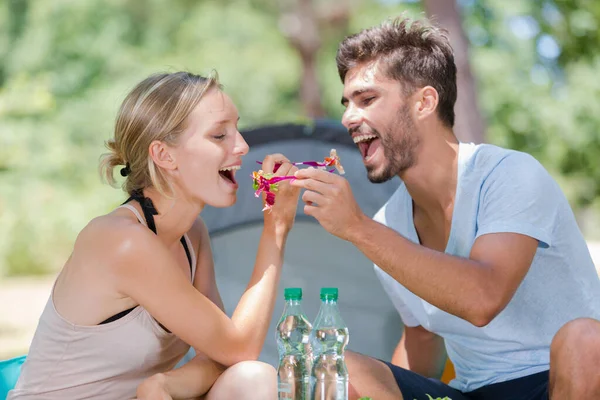 Couple Eating Dinner Camping — Stock Photo, Image