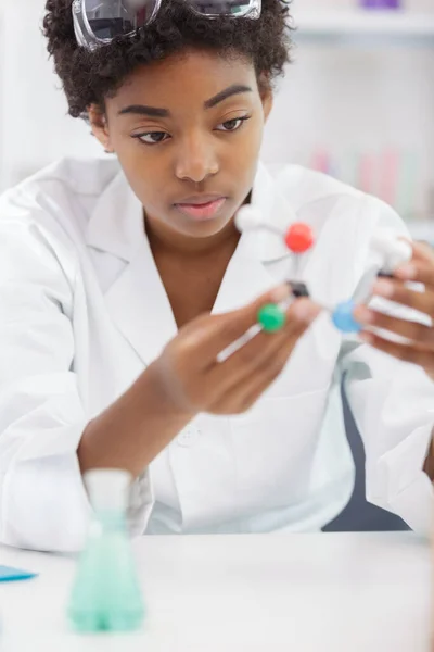 Young Woman Lab Assistant Genetics Lab — Stock Photo, Image