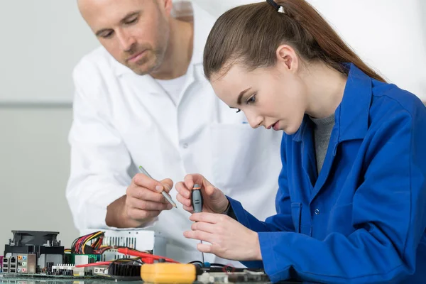 Portrait Technicians Repairing Computers — Stock Photo, Image
