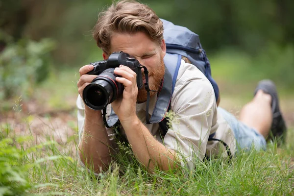 Fotógrafo Está Tomando Una Foto Del Paisaje Escénico — Foto de Stock
