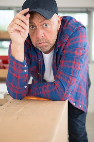 Tired Mature Man Box — Stock Photo, Image