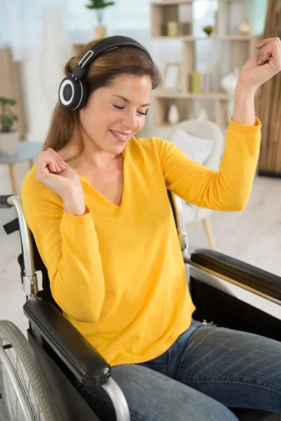 Woman Wheelchair Dancing Indoors — Stock Photo, Image