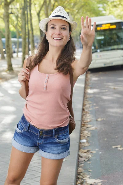 Beautiful Woman Trying Catch Taxi — Stock Photo, Image