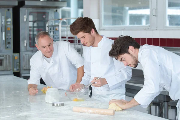 Concept Teaching Kitchen Apprentices — Stock Photo, Image