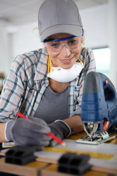Attractive Woman Carpenter Professionally Motivated Women — Stock Photo, Image