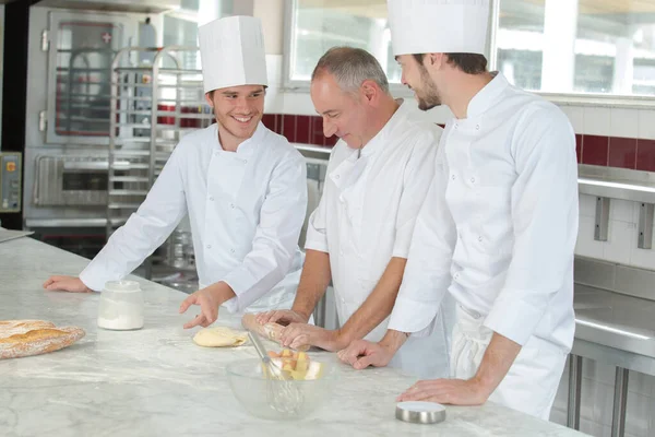 Portrait Young People Making Dough — Stock Photo, Image