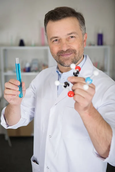 Male Worker Research Laboratory — Stock Photo, Image