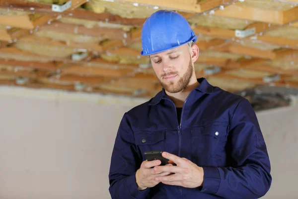 Builder Van Checking Text Messages Mobile Phone — Stock Photo, Image