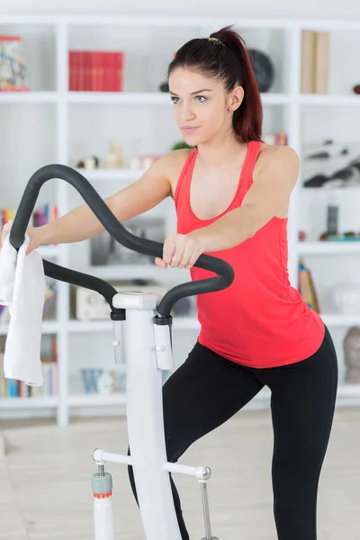 Young Woman Home Stepper Machine — Stock Photo, Image