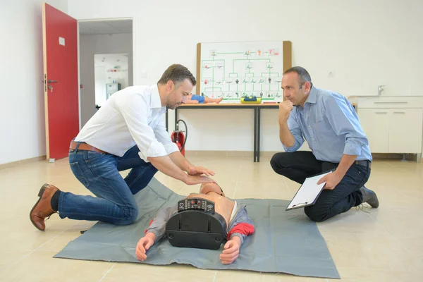 Man First Aid Training Course Performing Cpr Dummy — Photo