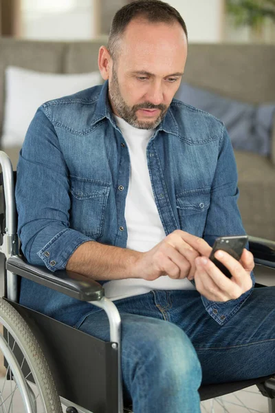 Confident Male Making Some Notes His Mobile Phone — Stockfoto