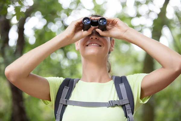 Hiker Young Woman Looking Birds Binoculars Forest — Photo