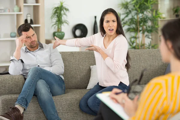 Couple Arguing Therapy Session Psychologist — Stock Photo, Image