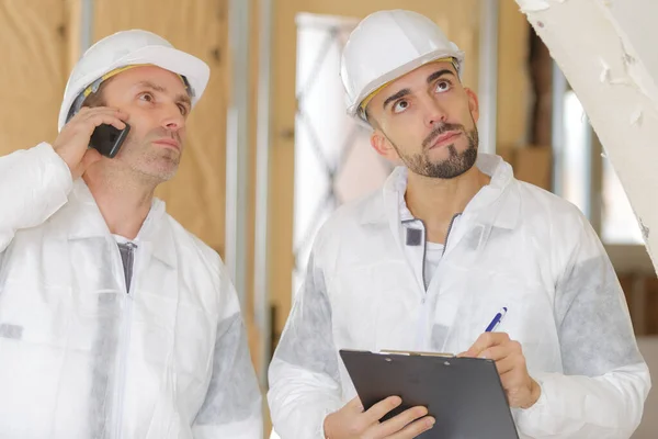 Male Engineer Worker Checking Indoor Building Construction Site — Stock Photo, Image