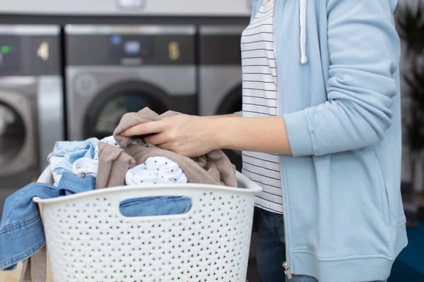 Woman Hands Holding Basket Laundry Ironing — Stock Photo, Image