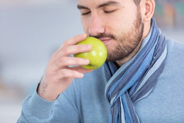 Young Man Dieting Healthy Eating Concept — Stock Photo, Image