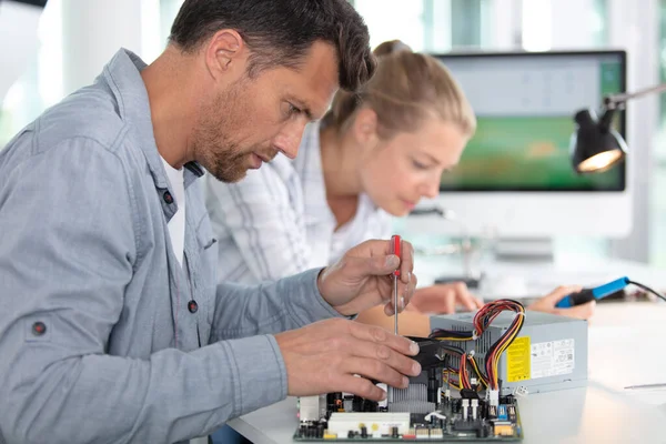 Team Technicians Working Together — Stock Photo, Image
