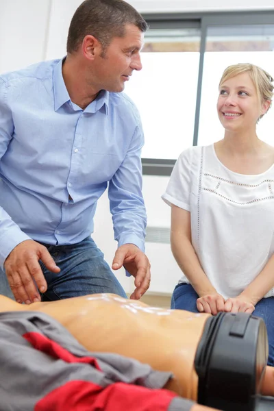 Team Kids Resuscitation Training — Stock Photo, Image