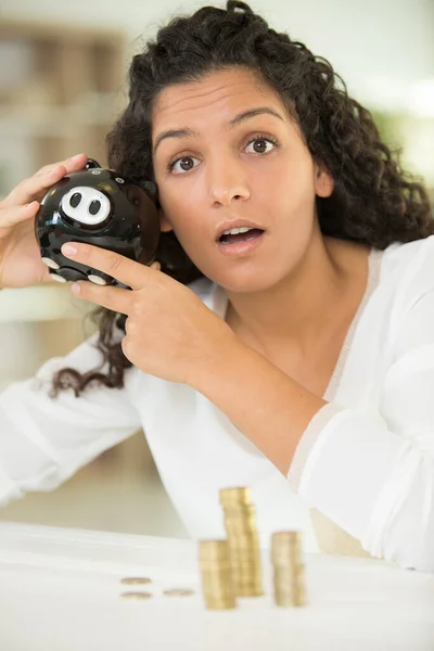 Young Woman Holding Piggy Bank — Stock Photo, Image