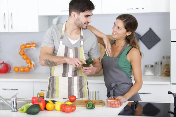 Happy Young Couple Have Fun Modern Kitchen — Stock Photo, Image