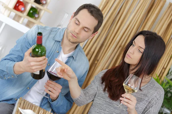 Couple Tasting Wine Together Kitchen — Stock Photo, Image