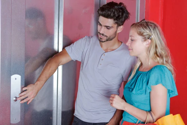 Passagers Attente Ascenseur Station Métro — Photo