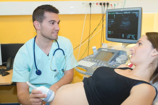 Controleren Van Baby Baarmoeder — Stockfoto